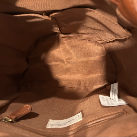 Universal Thread Backpack - Picture 4 of 4